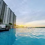 Spacious Cozy Studio 1-3 Pax At D Secret Garden - Kempas-Setia Tropika-Jb Centre-Mid Valley-Paradigm-Utm, Business Welcome