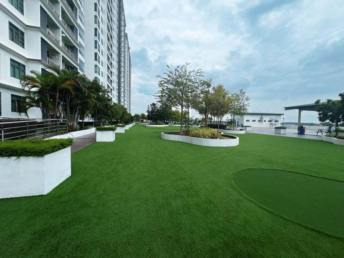 Spacious Cozy 1-3 Pax At D Secret Garden - Kempas-setia Tropika-jb Centre-mid Valley-paradigm-utm, Business Welcome