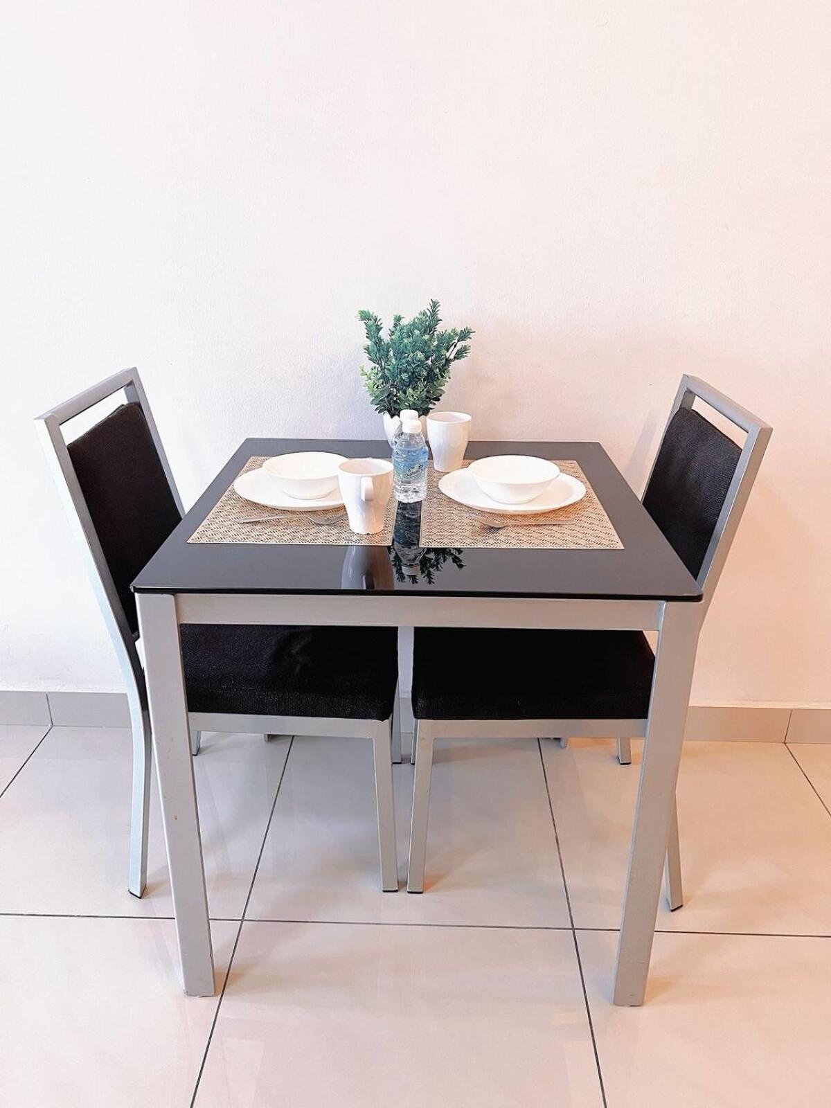 Spacious Cozy 1-3 Pax At D Secret Garden - Kempas-setia Tropika-jb Centre-mid Valley-paradigm-utm, Business Welcome * Johor Bahru