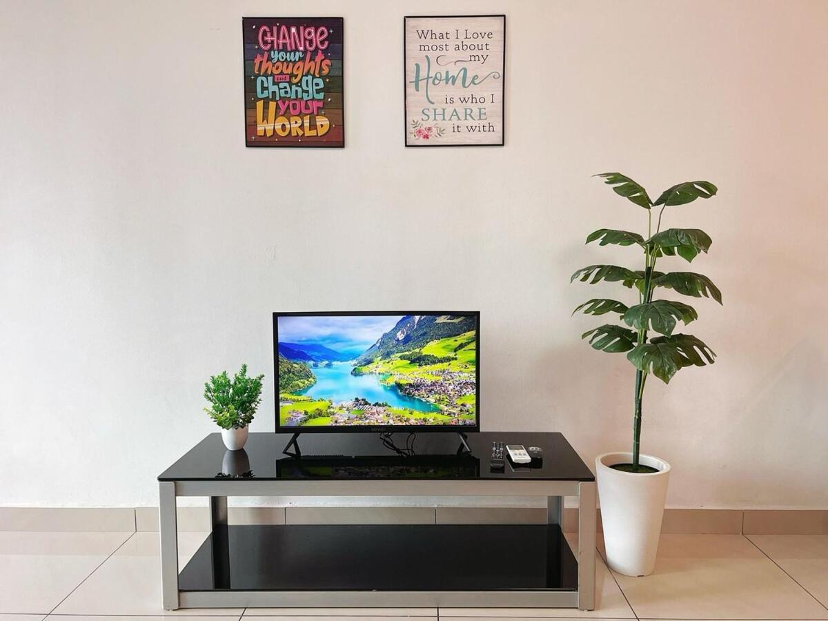 Spacious Cozy 1-3 Pax At D Secret Garden - Kempas-setia Tropika-jb Centre-mid Valley-paradigm-utm, Business Welcome Apartment *